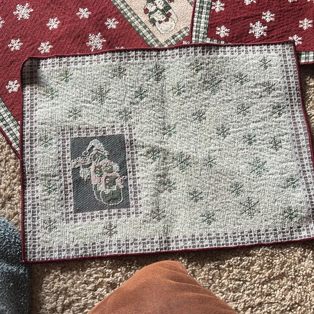 (4) Festive Red Snowflake Holiday Placemats